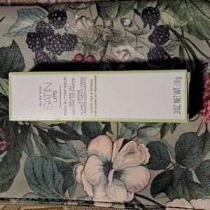 Mary Kay Satin Lips Shea Butter Balm - White Tea & Citrus NEW.  3oz